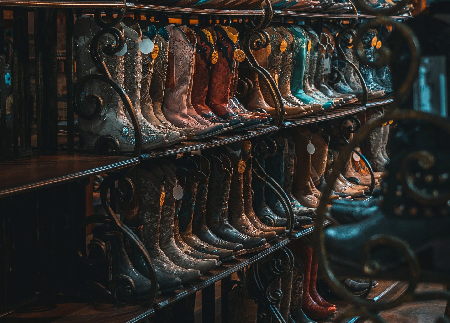 best-cowboy-boots-for-women
